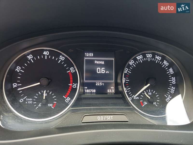 Ліфтбек Skoda Rapid 2016 в Кропивницькому