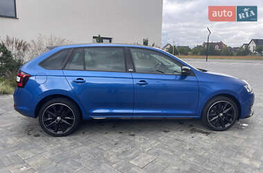 Хетчбек Skoda Rapid 2015 в 