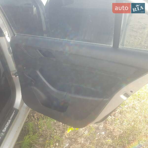 Ліфтбек Skoda Rapid 2013 в Дніпрі