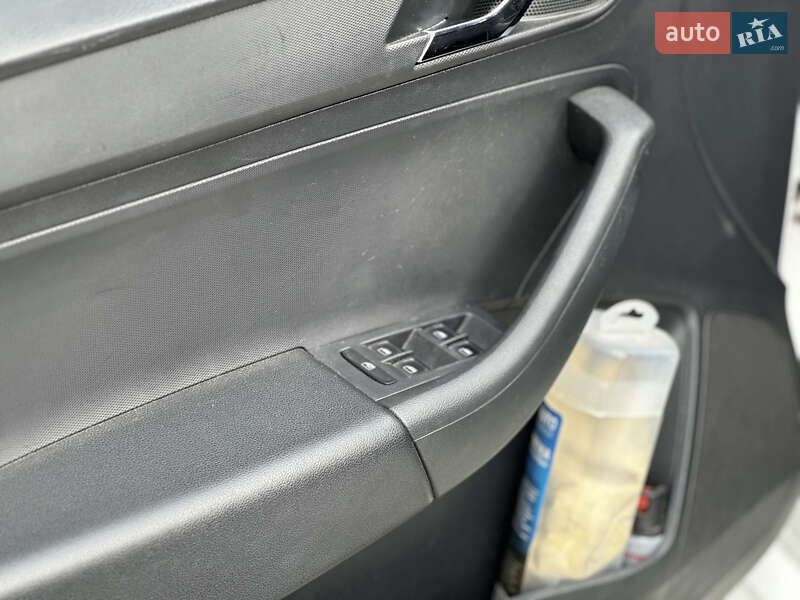 Ліфтбек Skoda Rapid 2014 в Кропивницькому