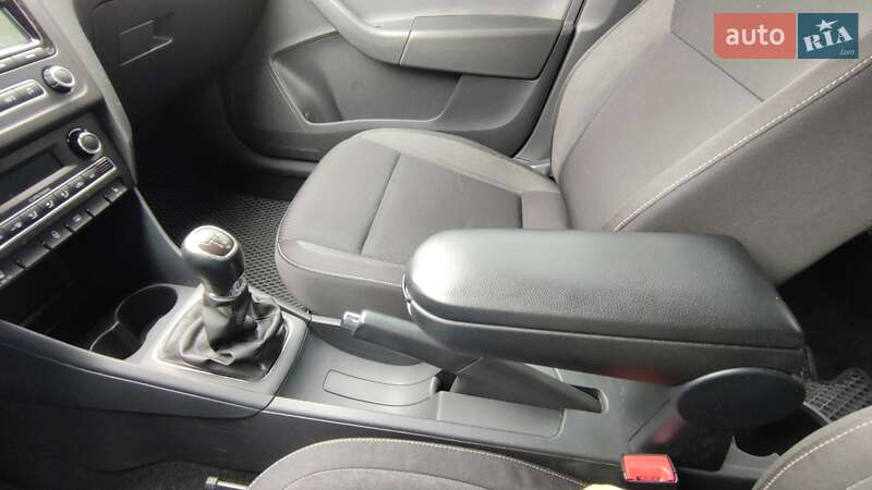 Лифтбек Skoda Rapid 2013 в Харькове