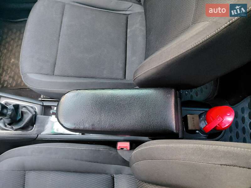 Хэтчбек Skoda Rapid 2014 в Львове