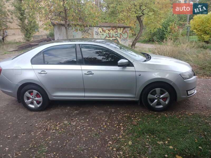 Ліфтбек Skoda Rapid 2013 в Кривому Розі
