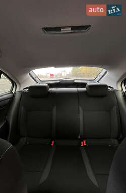 Лифтбек Skoda Rapid 2015 в 