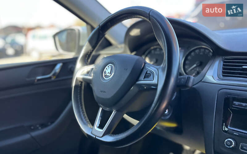 Лифтбек Skoda Rapid 2014 в Коломые фото 16 Лифтбек Skoda Rapid 2014 в Коломые