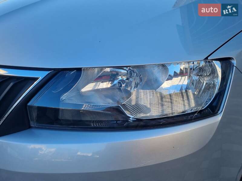 Лифтбек Skoda Rapid 2013 в Одессе