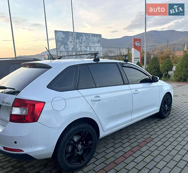 Хетчбек Skoda Rapid 2016 в Хусті