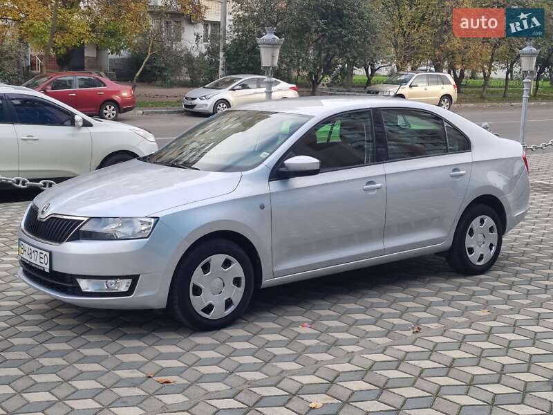 Лифтбек Skoda Rapid 2013 в Одессе