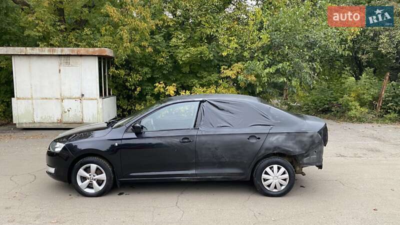 Лифтбек Skoda Rapid 2013 в Киеве