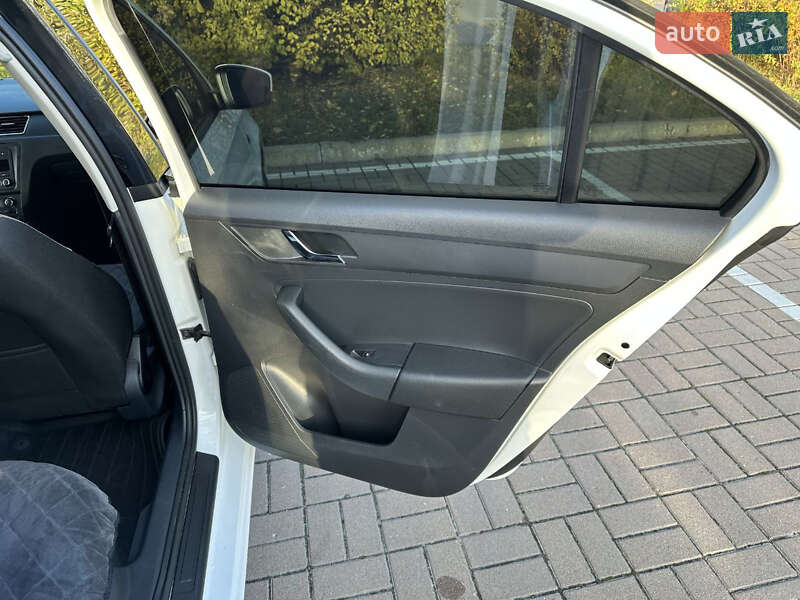 Ліфтбек Skoda Rapid 2013 в Києві