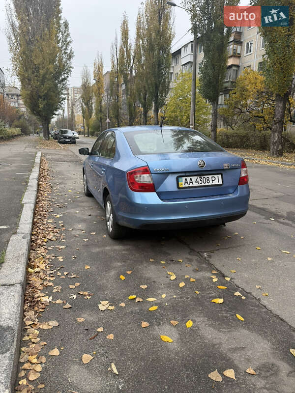 Лифтбек Skoda Rapid 2013 в Киеве фото 4 Лифтбек Skoda Rapid 2013 в Киеве