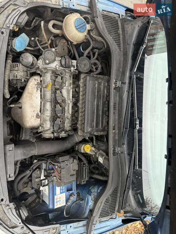 Лифтбек Skoda Rapid 2013 в Киеве фото 12 Лифтбек Skoda Rapid 2013 в Киеве