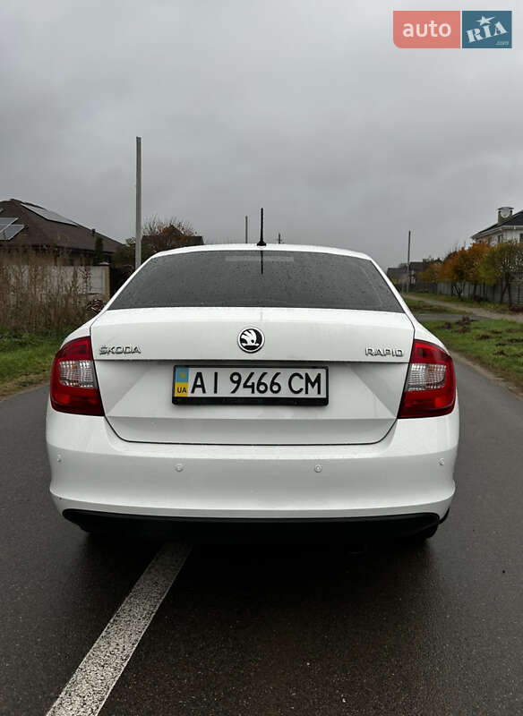 Лифтбек Skoda Rapid 2016 в Киеве