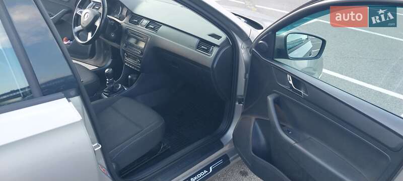 Лифтбек Skoda Rapid 2013 в Киеве