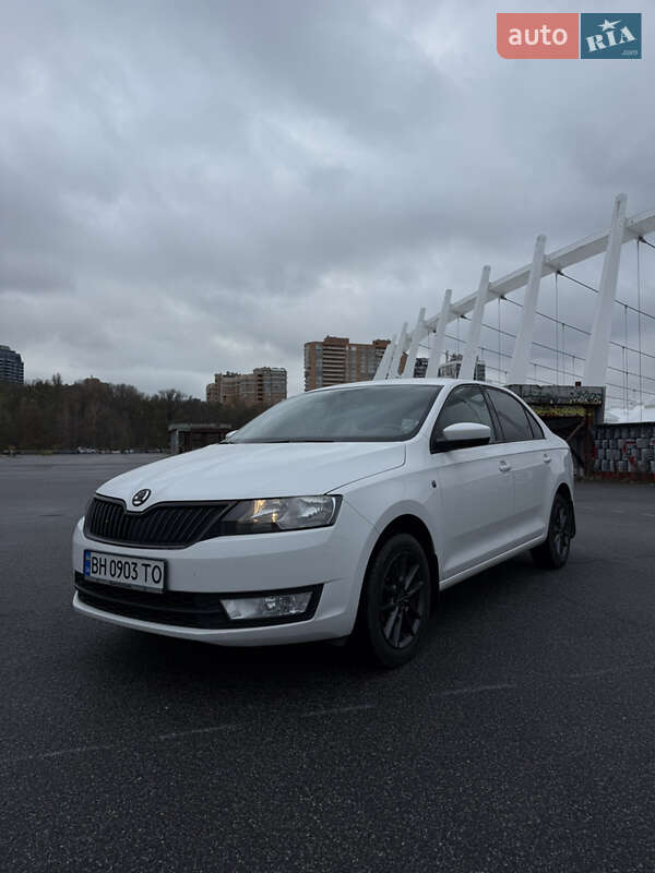 Лифтбек Skoda Rapid 2014 в Киеве фото 6 Лифтбек Skoda Rapid 2014 в Киеве
