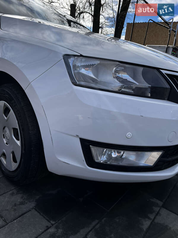 Лифтбек Skoda Rapid 2015 в Киеве фото 11 Лифтбек Skoda Rapid 2015 в Киеве