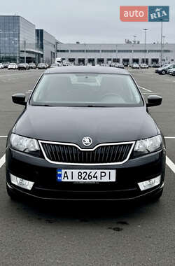 Хэтчбек Skoda Rapid 2014 в Умани