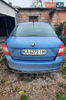 Хэтчбек Skoda Rapid 2013 в Помошной