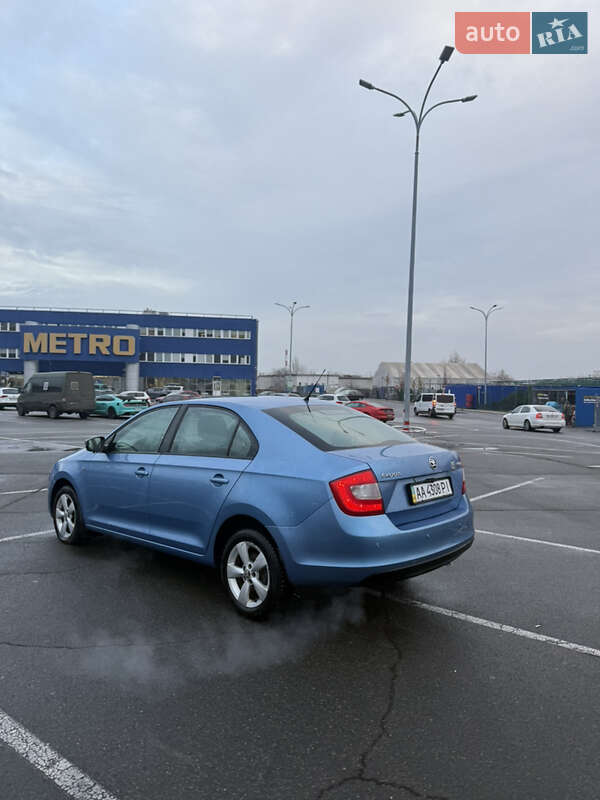 Лифтбек Skoda Rapid 2013 в Киеве фото 20 Лифтбек Skoda Rapid 2013 в Киеве