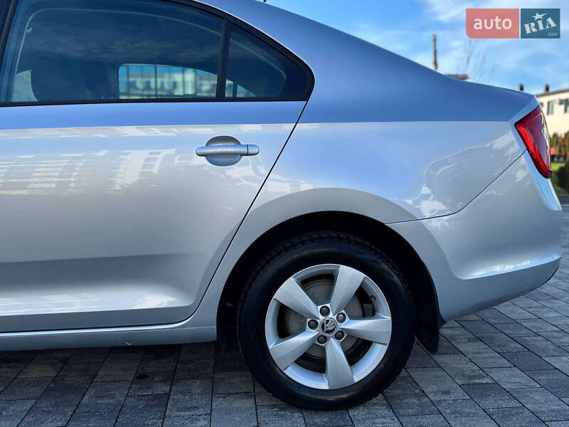 Хэтчбек Skoda Rapid 2013 в Мукачево