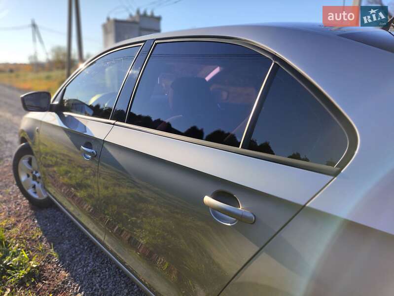 Ліфтбек Skoda Rapid 2014 в Ужгороді