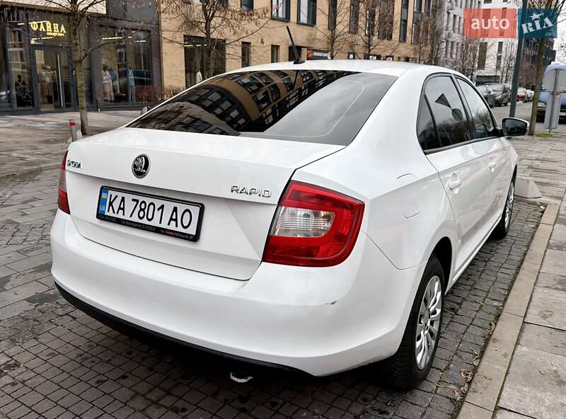 Лифтбек Skoda Rapid 2016 в Киеве