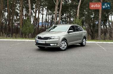 Лифтбек Skoda Rapid 2015 в Киеве