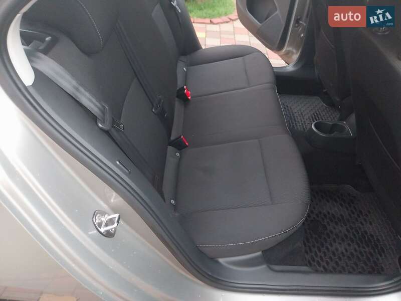 Ліфтбек Skoda Rapid 2013 в Мукачевому