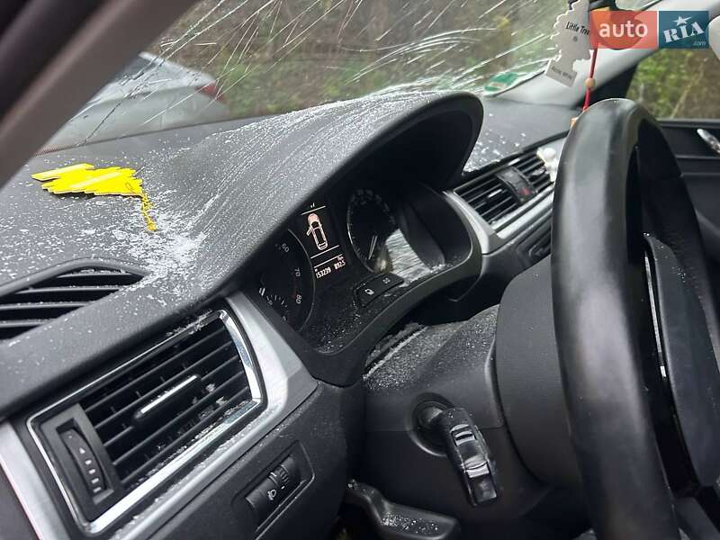 Хетчбек Skoda Rapid 2013 в Києві