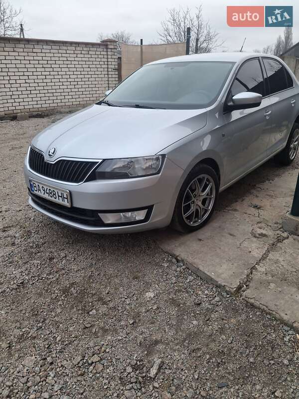 Лифтбек Skoda Rapid 2013 в Бобринце фото 8 Лифтбек Skoda Rapid 2013 в Бобринце