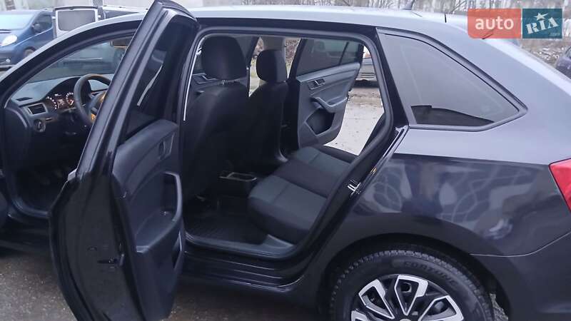 Лифтбек Skoda Rapid 2015 в Тернополе фото 48 Лифтбек Skoda Rapid 2015 в Тернополе