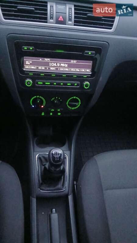 Лифтбек Skoda Rapid 2015 в Тернополе фото 53 Лифтбек Skoda Rapid 2015 в Тернополе