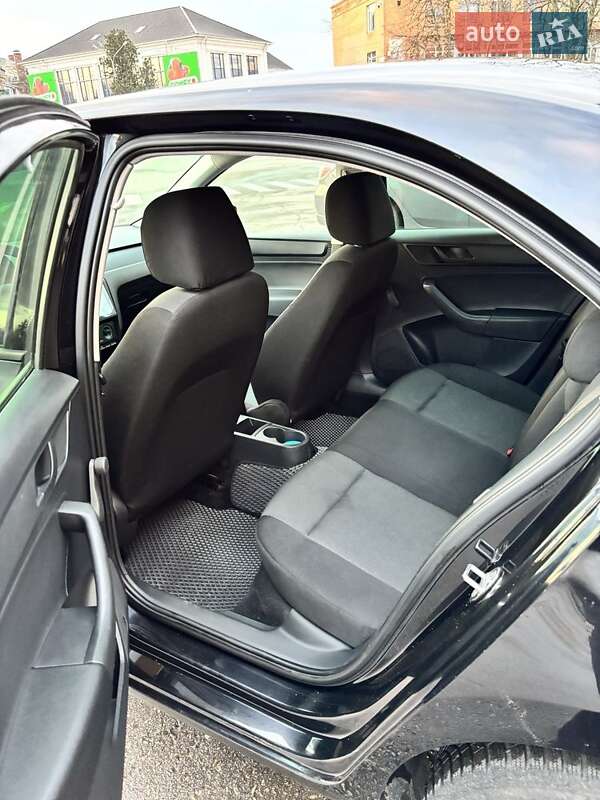 Хетчбек Skoda Rapid 2013 в Олександрії