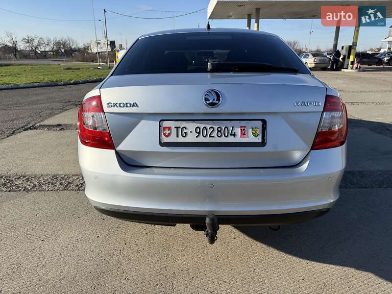 Ліфтбек Skoda Rapid 2012 в Ужгороді
