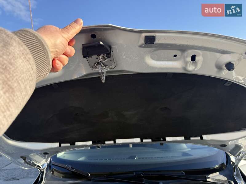 Ліфтбек Skoda Rapid 2012 в Ужгороді