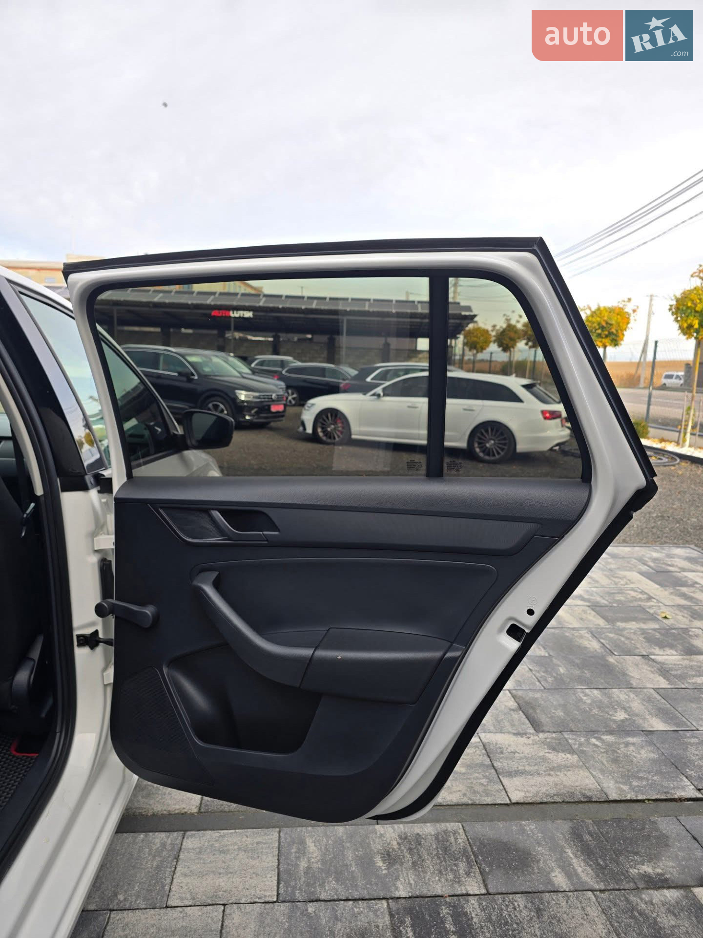 2015 Skoda Rapid - мініатюра 14