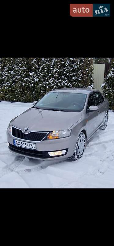 Лифтбек Skoda Rapid 2013 в Песочине
