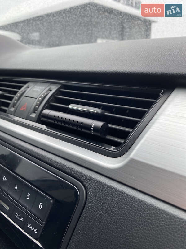 Лифтбек Skoda Rapid 2015 в Иршаве