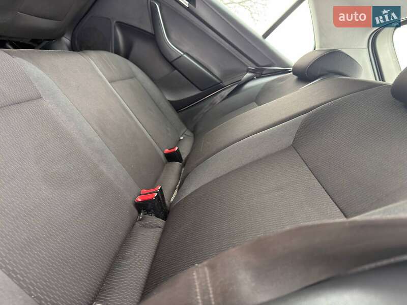 Лифтбек Skoda Rapid 2013 в Ахтырке фото 29 Лифтбек Skoda Rapid 2013 в Ахтырке