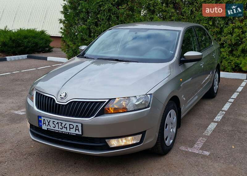 Лифтбек Skoda Rapid 2013 в Песочине фото 3 Лифтбек Skoda Rapid 2013 в Песочине