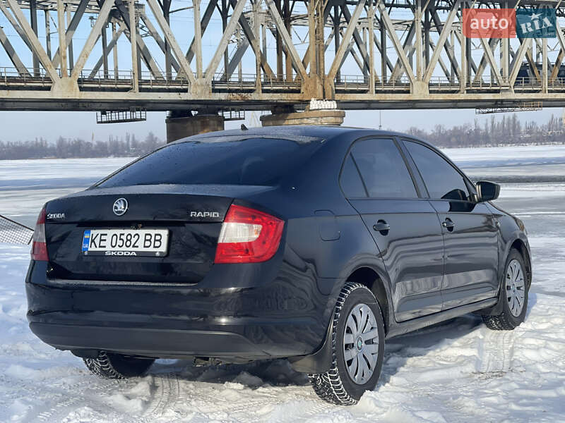 Лифтбек Skoda Rapid 2014 в Днепре фото 17 Лифтбек Skoda Rapid 2014 в Днепре