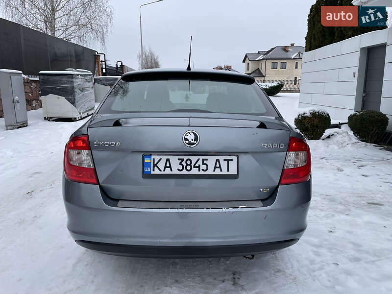 Лифтбек Skoda Rapid 2013 в Киеве фото 12 Лифтбек Skoda Rapid 2013 в Киеве