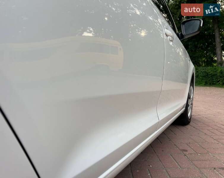 Лифтбек Skoda Rapid 2015 в Кропивницком