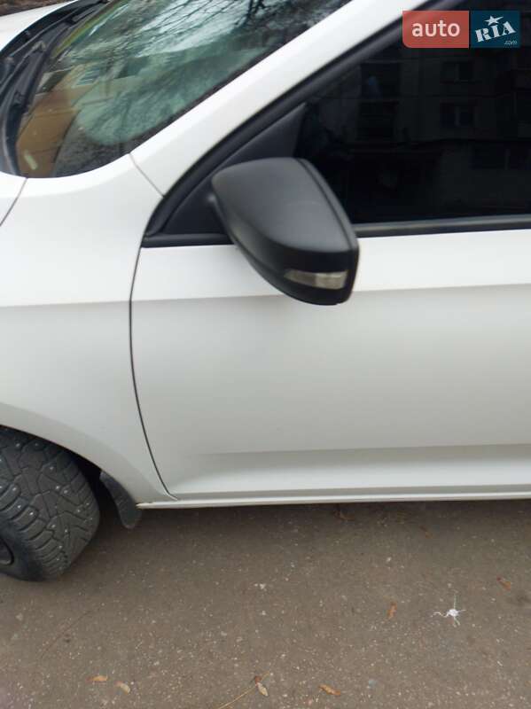 Хэтчбек Skoda Rapid 2016 в Харькове