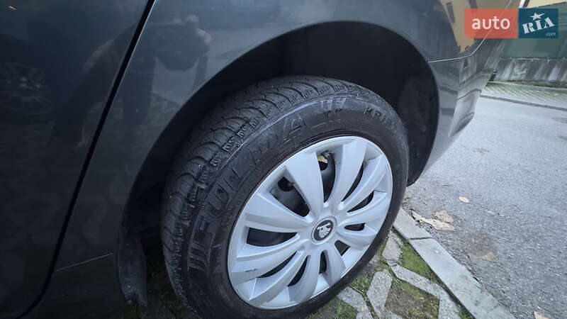 Лифтбек Skoda Rapid 2017 в Киеве