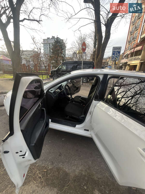 Ліфтбек Skoda Rapid 2013 в Одесі фото 12 Ліфтбек Skoda Rapid 2013 в Одесі