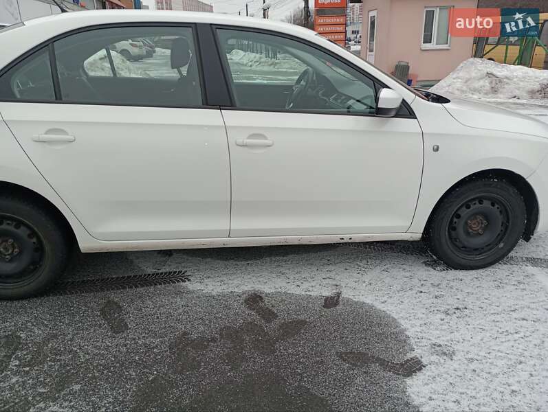 Лифтбек Skoda Rapid 2014 в Виннице