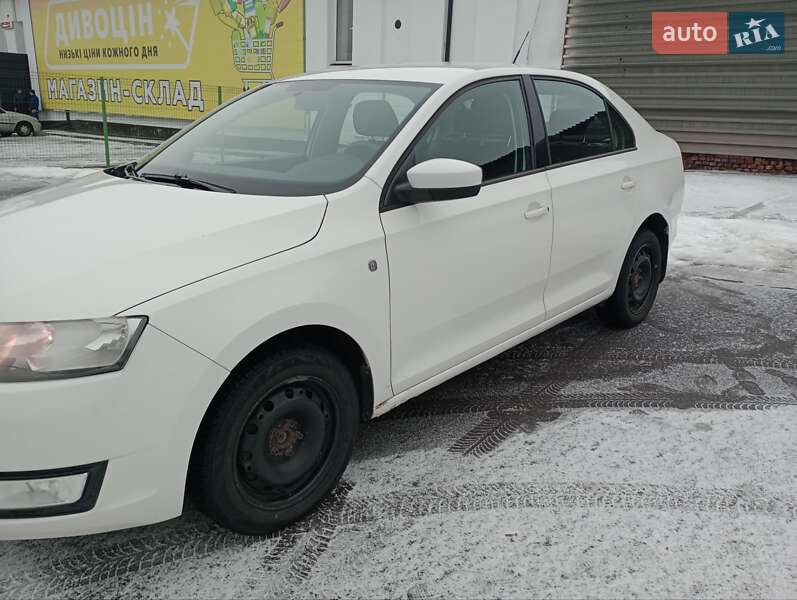 Лифтбек Skoda Rapid 2014 в Виннице
