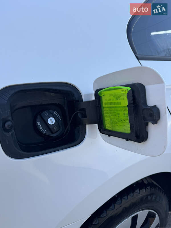 Лифтбек Skoda Rapid 2013 в Днепре