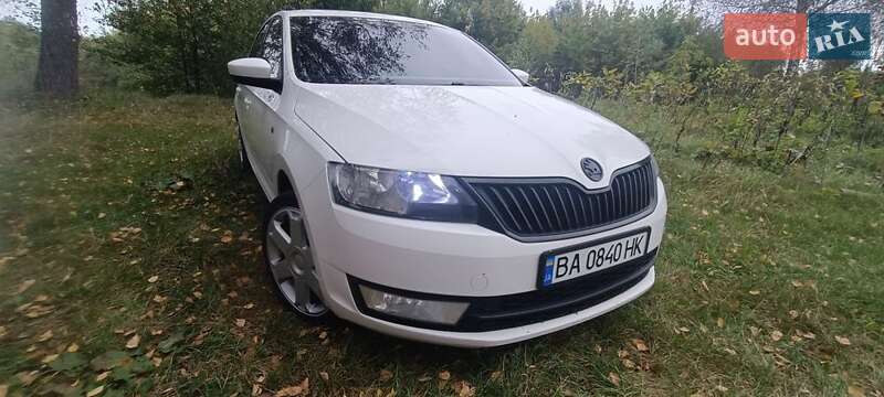 Лифтбек Skoda Rapid 2014 в Ровно